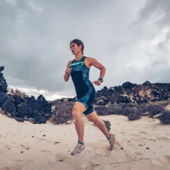 Zone3 Activate+ Trisuit Women's Blue/Pink/Black -Motion Style k92cc32116f46c47a33a48f66ded6aad1