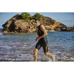 Zone3 Unisex SwimRun Top Adult Black -Motion Style keafa76537ea8854a1b0115b93c334bbc